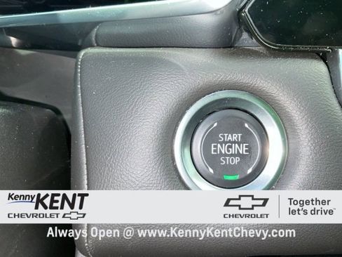 Used 2024 GMC Canyon Elevation w/ Convenience Package image 24