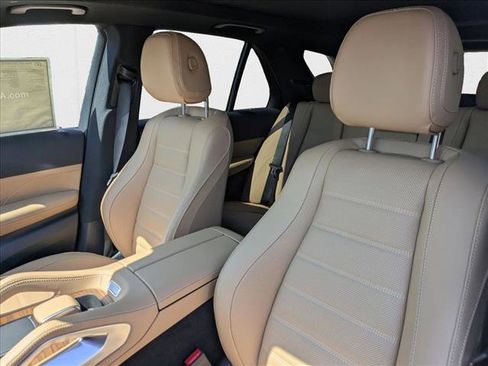 New 2026 Mercedes-Benz GLE 450 4MATIC image 4