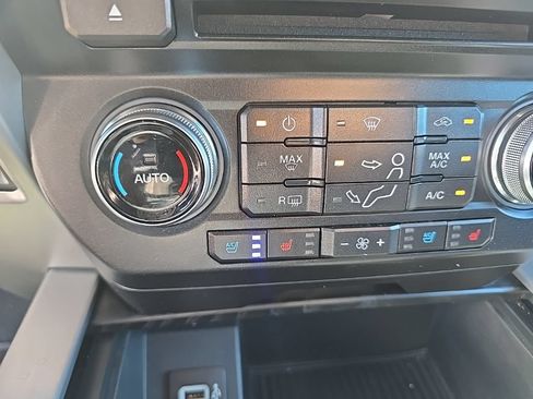 Used 2018 Ford F450 Platinum AWD/4WD image 29