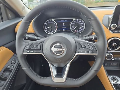 New 2025 Nissan Sentra SV w/ SV Premium Package image 18