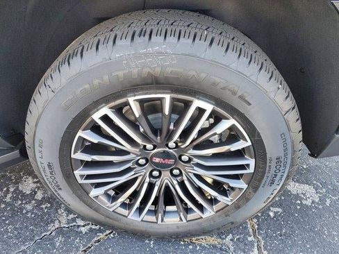 New 2026 GMC Yukon XL Elevation w/ Elevation Premium Package image 7