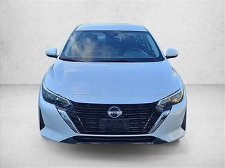 Used 2025 Nissan Sentra SV FWD video 2