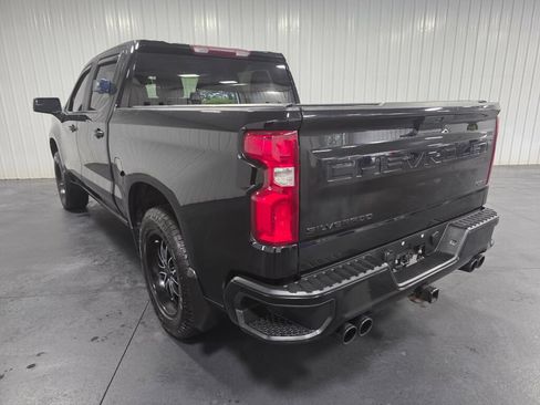 Used 2021 Chevrolet Silverado 1500 RST w/ Z71 Off-Road Package AWD/4WD image 3