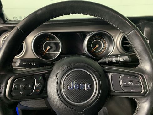 Used 2022 Jeep Wrangler Unlimited Sport image 21