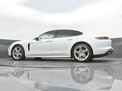 Certified 2020 Porsche Panamera 4S AWD/4WD image 27