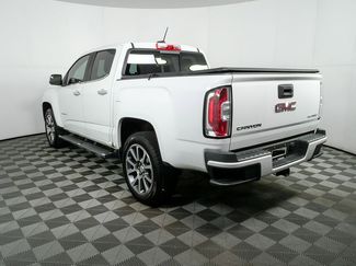 Used 2018 GMC Canyon Denali video 3