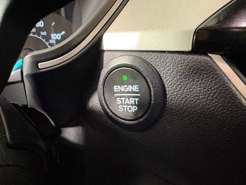 Certified 2022 Ford Escape SEL image 23