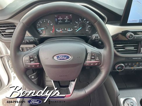 Used 2021 Ford Escape SE w/ Convenience Package image 7