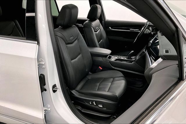 Used 2023 Cadillac XT6 Premium Luxury AWD/4WD image 8