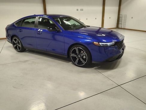 New 2025 Honda Accord Sport image 2
