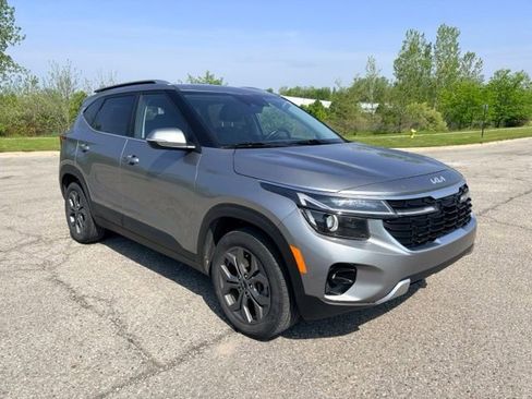 Certified 2024 Kia Seltos S AWD/4WD image 7