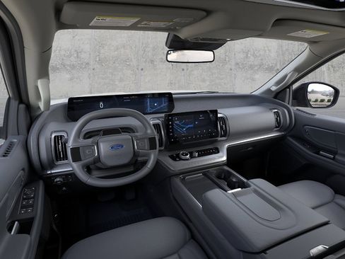 New 2026 Ford Expedition Active AWD/4WD image 9