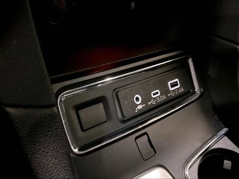 Used 2024 Subaru Ascent Onyx Edition AWD/4WD image 35