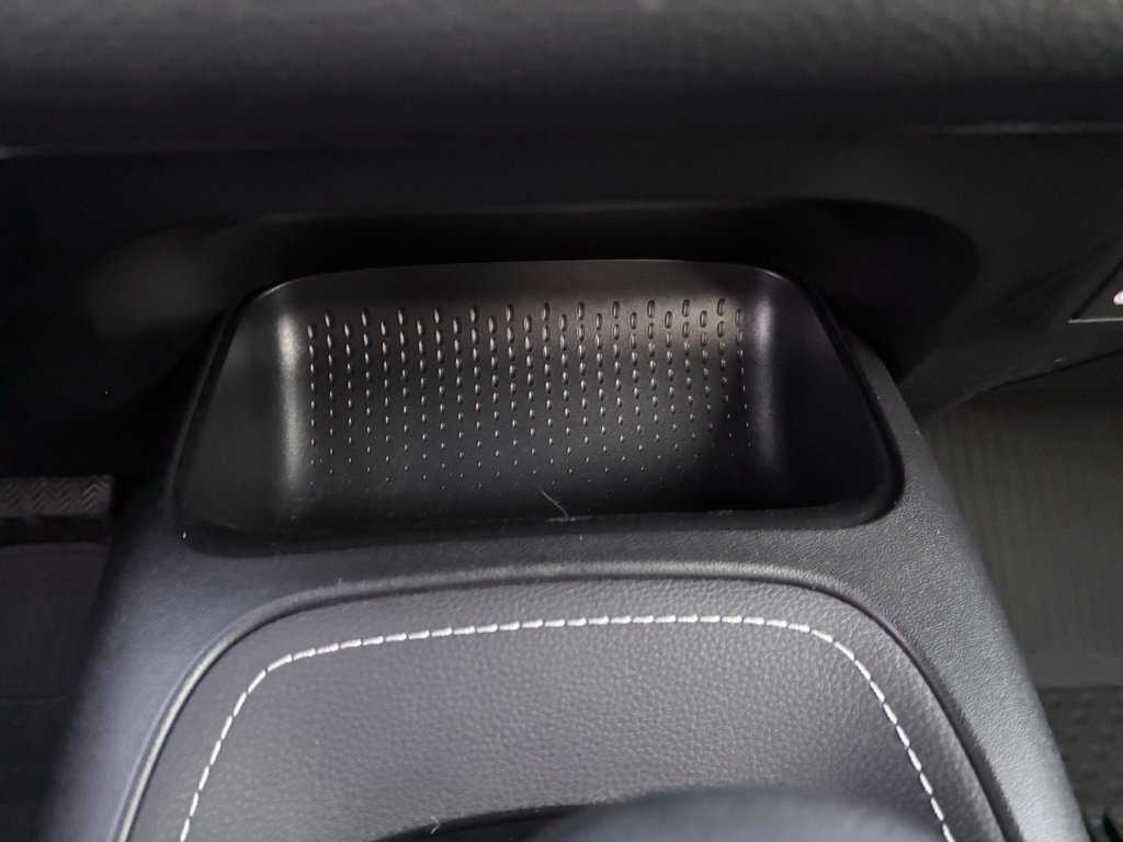 Used 2023 Toyota Corolla SE FWD image 39