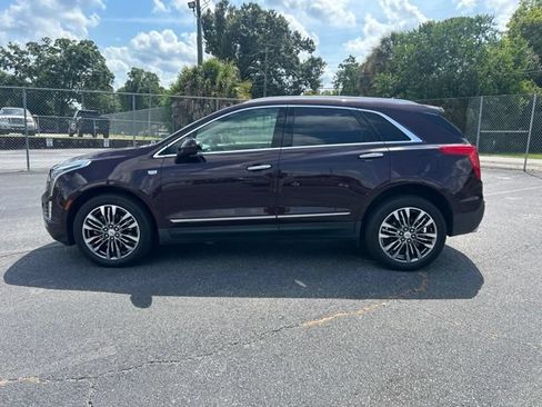 Used 2018 Cadillac XT5 Premium Luxury w/ Driver Assist Package AWD/4WD image 2