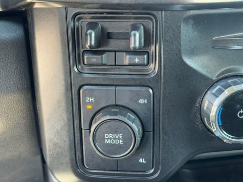 Used 2024 Ford F250 Lariat image 19