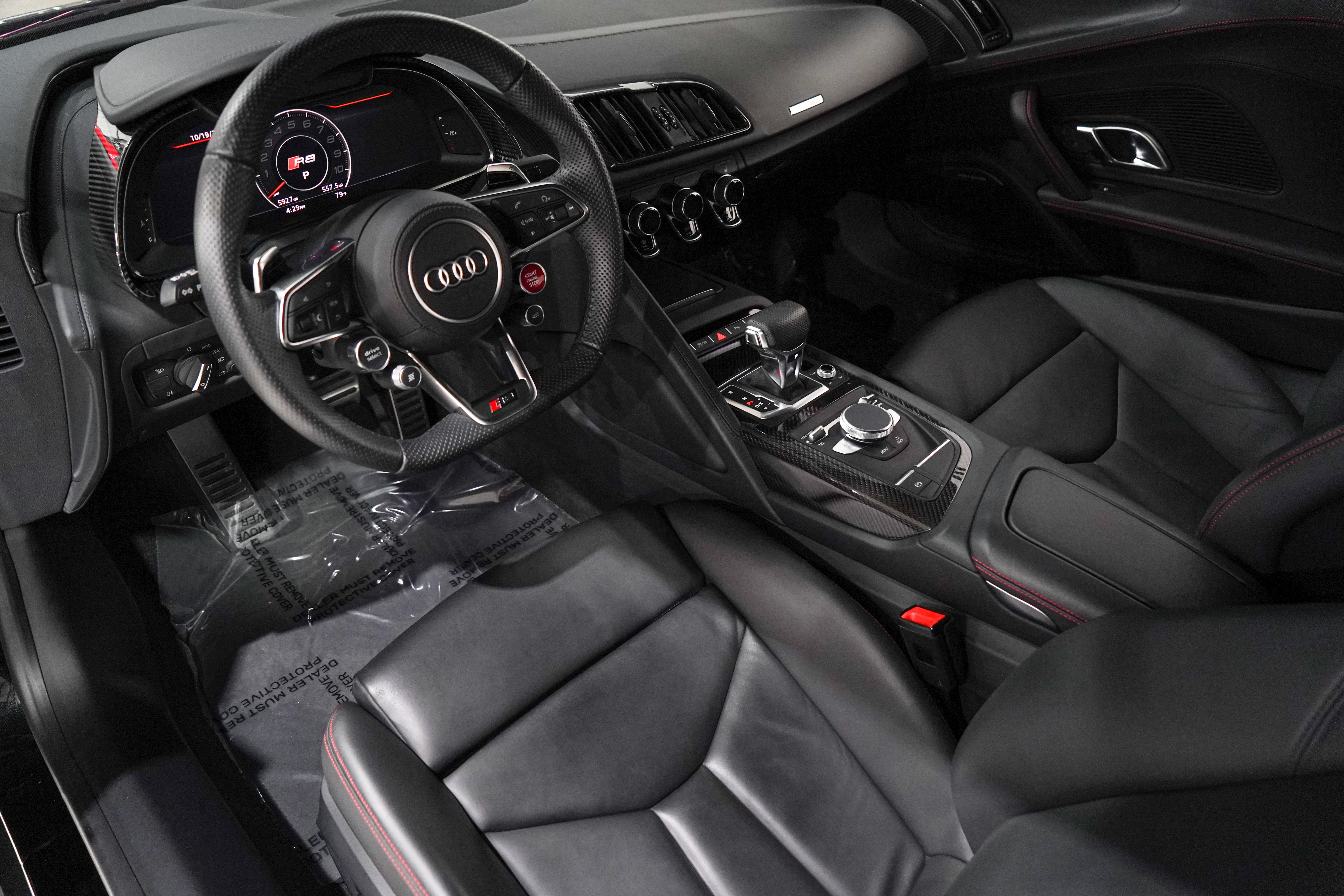 Used 2023 Audi R8 V10 performance RWD image 2