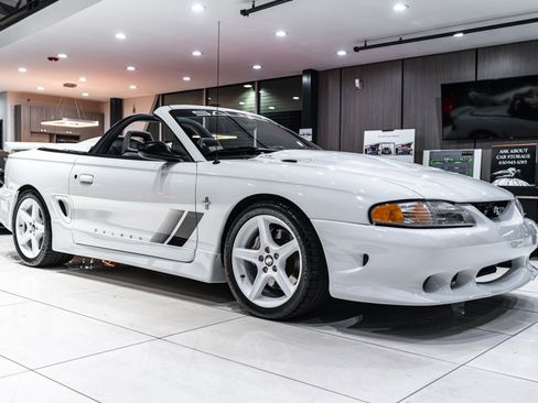 Used 1997 Ford Mustang Convertible image 5
