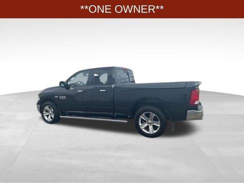 Used 2017 RAM 1500 Classic SLT w/ SLT Plus D￩cor Group AWD/4WD image 4
