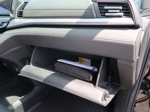 Used 2025 Honda Odyssey EX-L image 43