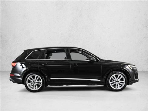 Certified 2025 Audi Q7 3.0T Premium Plus w/ Premium Plus Package image 4