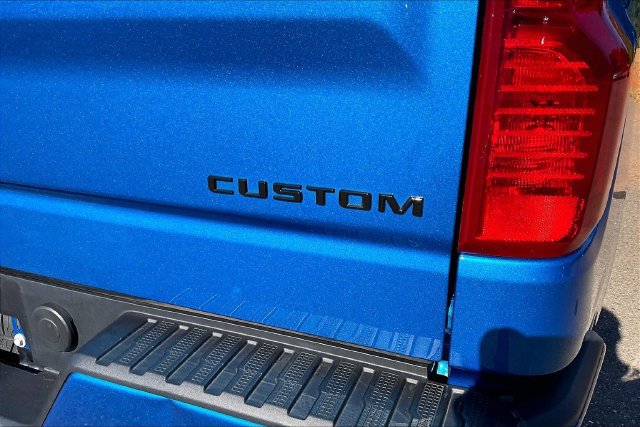 Used 2023 Chevrolet Silverado 1500 Custom w/ LPO, Dark Essentials Package RWD image 22