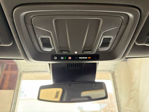 Used 2025 Chevrolet Silverado 2500 W/T w/ WT Convenience Package image 33