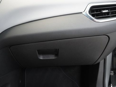 Used 2024 Chevrolet Equinox LS w/ LS Convenience Package FWD image 38