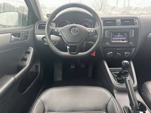 Used 2018 Volkswagen Jetta Wolfsburg Edition FWD image 16