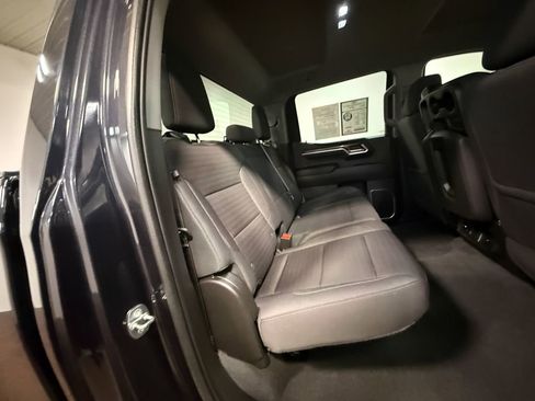 Used 2022 Chevrolet Silverado 1500 LT image 14
