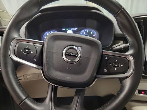 Used 2019 Volvo XC40 T5 Inscription AWD/4WD image 19