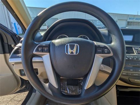 Used 2012 Honda Accord LX image 17