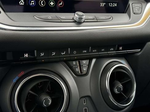 Certified 2023 Chevrolet Blazer LT image 24