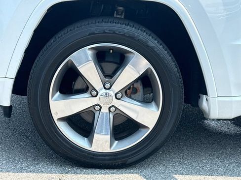 Used 2016 Jeep Grand Cherokee Overland RWD image 10