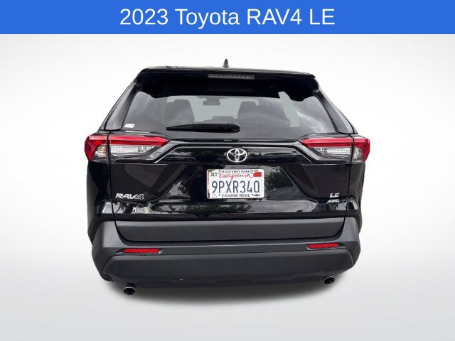 Used 2023 Toyota RAV4 LE AWD/4WD image 4