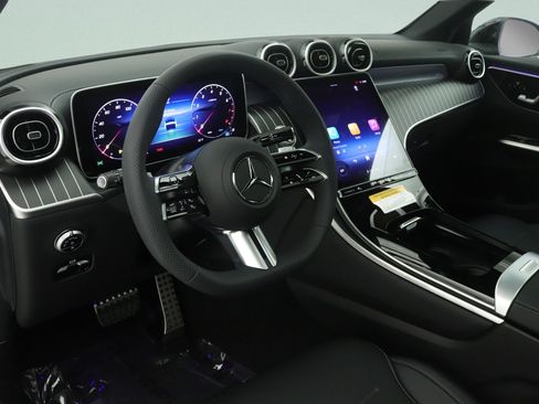 New 2026 Mercedes-Benz GLC 300 4MATIC image 4