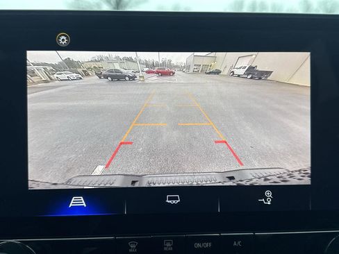 Used 2024 Chevrolet Colorado Trail Boss w/ Advanced Trailering Package image 17