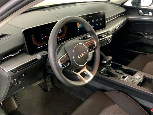 Used 2025 Kia K5 LXS FWD image 16