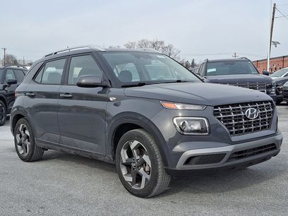 Used 2023 Hyundai Venue SEL