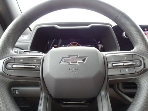 New 2026 Chevrolet Colorado Trail Boss AWD/4WD image 13