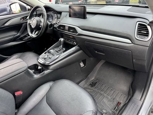 Used 2019 MAZDA CX-9 Touring w/ Touring Premium Package image 39
