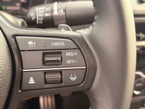 Used 2024 Honda Accord Sport image 27