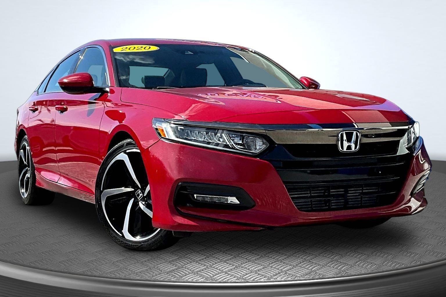 Used 2020 Honda Accord Sport image 2