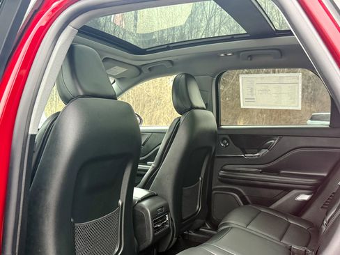 Used 2022 Lincoln Corsair Reserve w/ Sport Package image 20