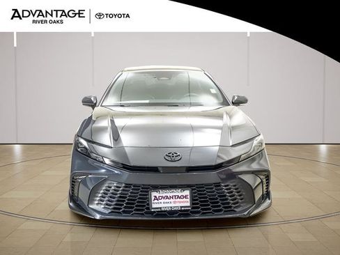 Used 2025 Toyota Camry SE w/ Multimedia Upgrade Package AWD/4WD image 3