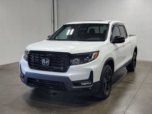 Used 2021 Honda Ridgeline Black Edition image 2