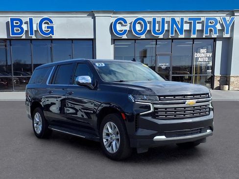 Used 2023 Chevrolet Suburban Premier AWD/4WD image 8