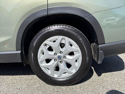 Used 2021 Subaru Forester AWD/4WD image 29