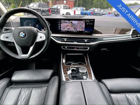 Used 2026 BMW X7 xDrive40i AWD/4WD image 6