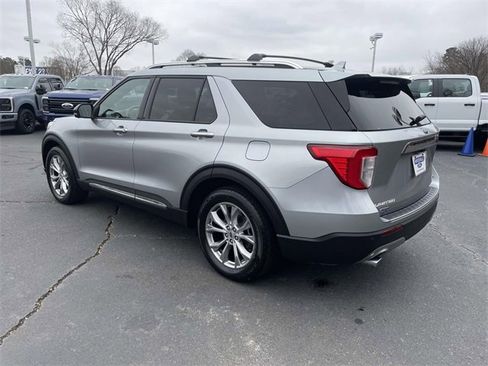 Used 2020 Ford Explorer Limited image 4